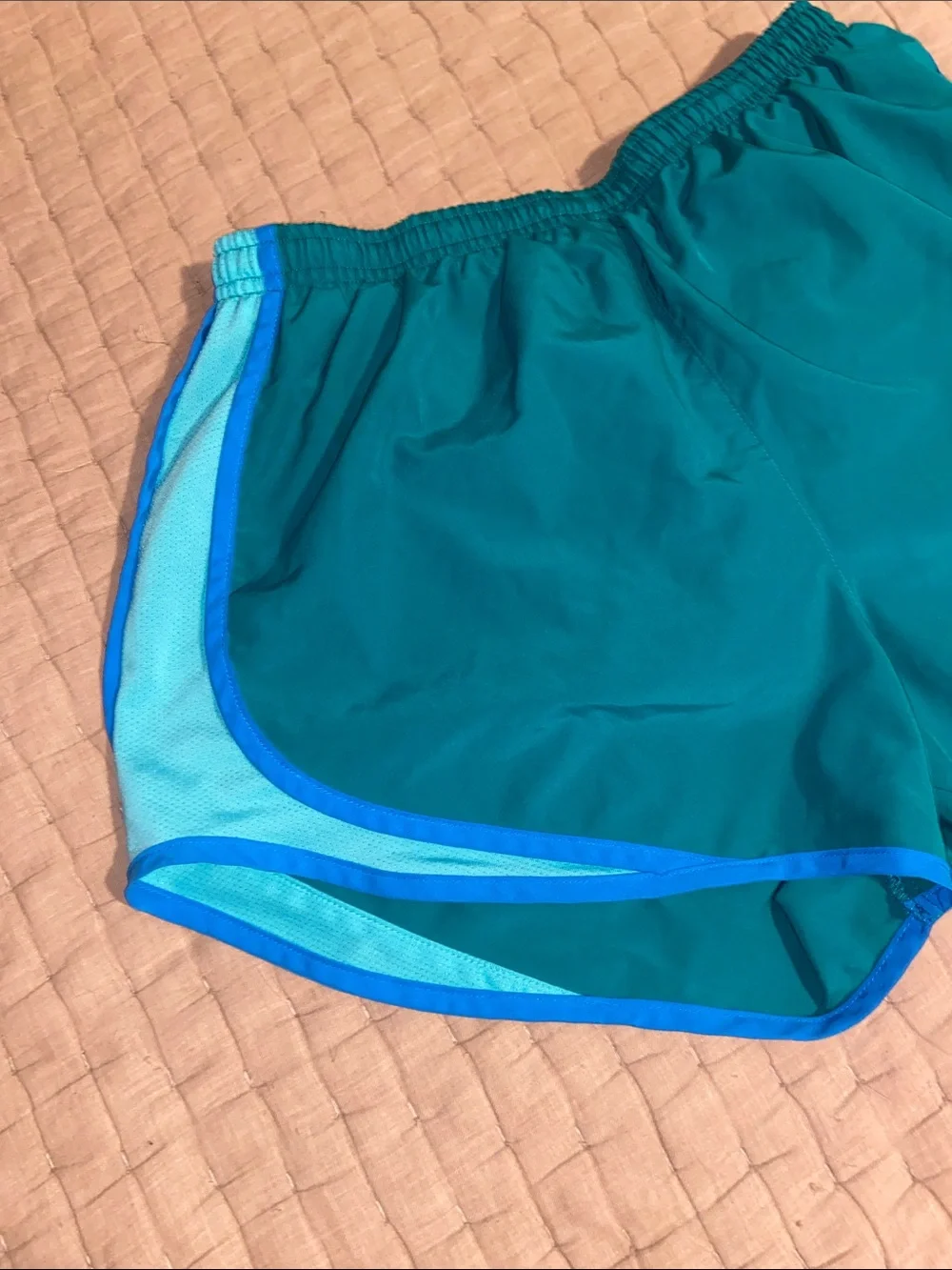 Women's Nike tempo running shorts
